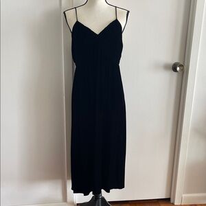 Elegant Velvet Black Spaghetti Strap Dress